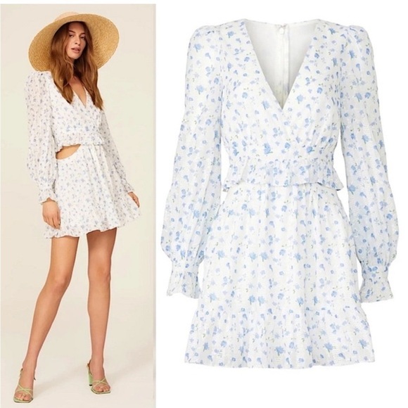 one 33 social Dresses & Skirts - One 33 Social Floral Mini Dress Cut Out Long Sleeve White Blue Long Sleeve 8